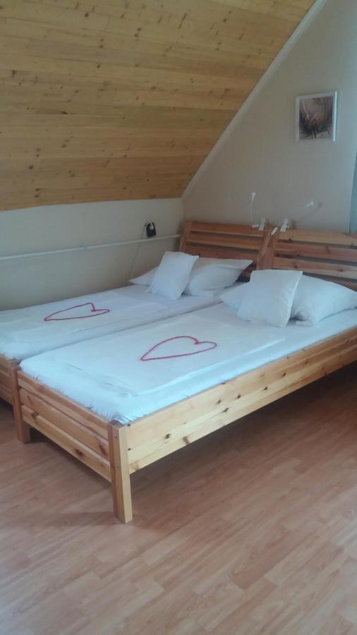 Vakáció Apartman Balatonalmádi Esterno foto