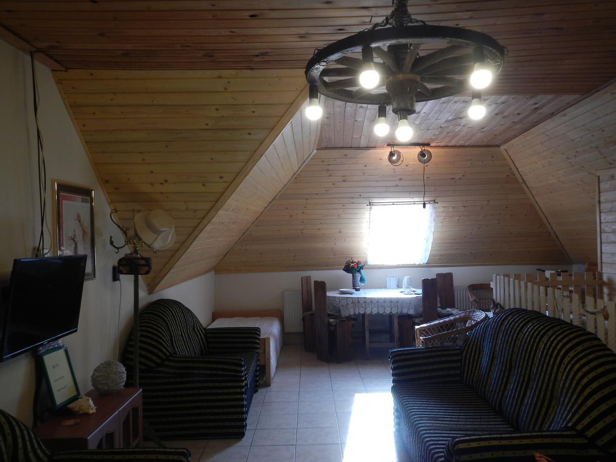 Vakáció Apartman Balatonalmádi Esterno foto