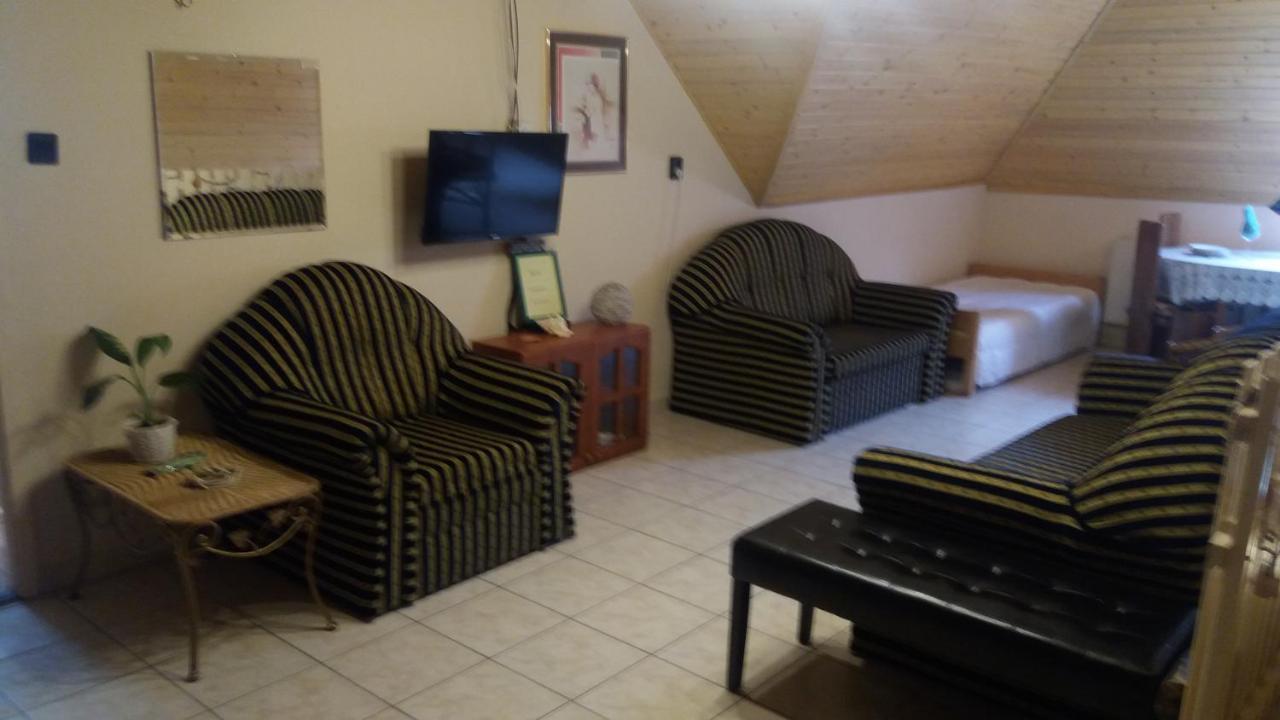 Vakáció Apartman Balatonalmádi Esterno foto